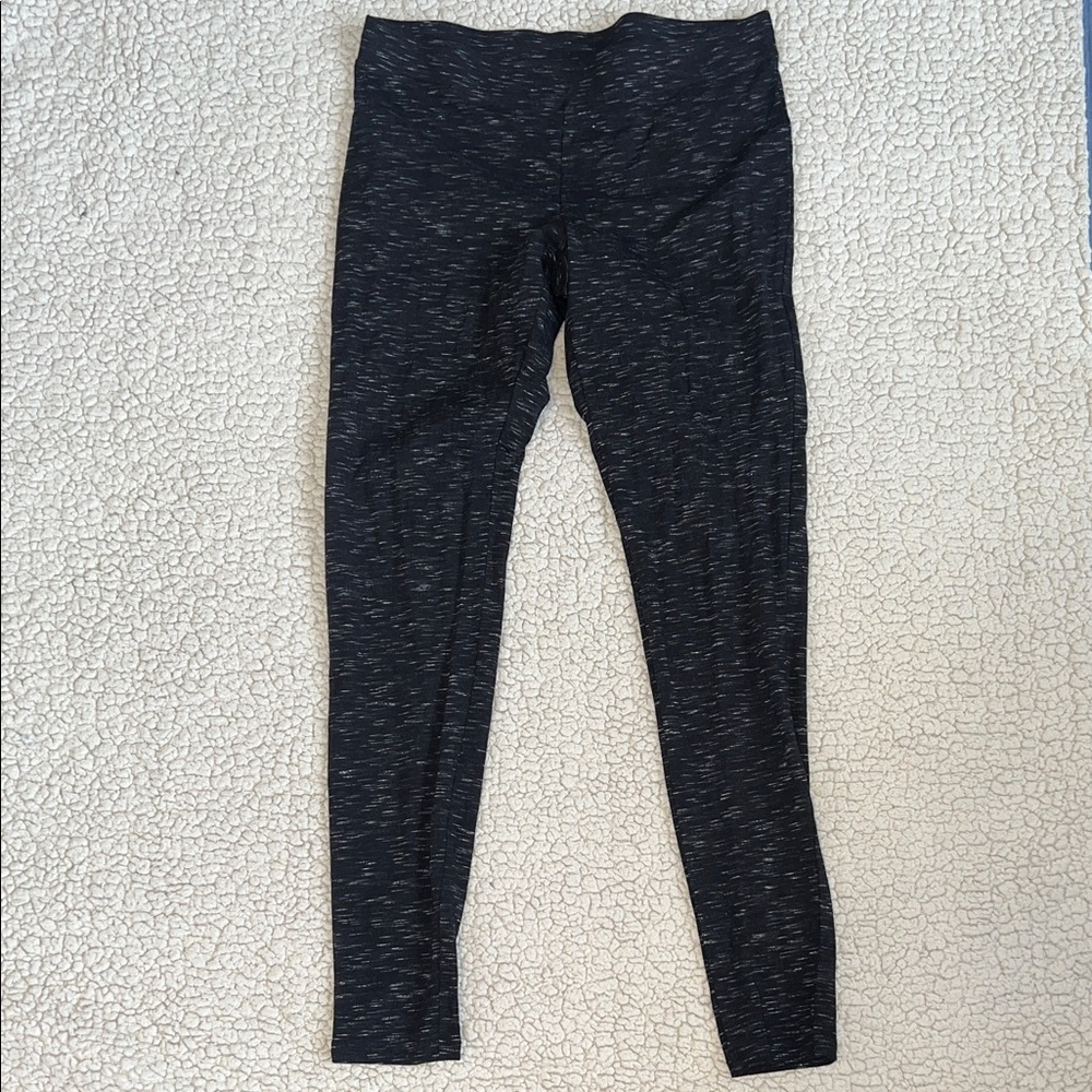 Express Women’s Medium Black and Gray Leggings